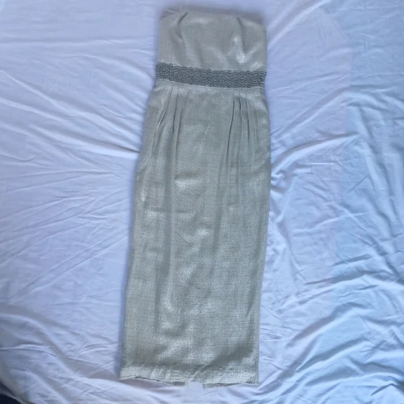 Carmen Marc Valvo Dresses | Carmen Marc Valvo Tan and Gold Strapless Dress Metalic Waistline Beaded. | Color: Gold/Tan | Size: 6 | Lillys_Listings's